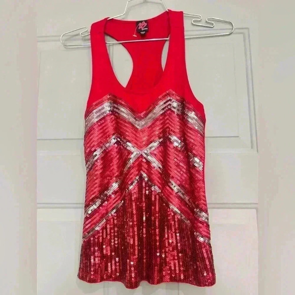 BEBE Women's Sleeveless Glitter Sequin Tank Tops Shimmer Vest Tops Glitter SMALL - Picture 2 of 8
